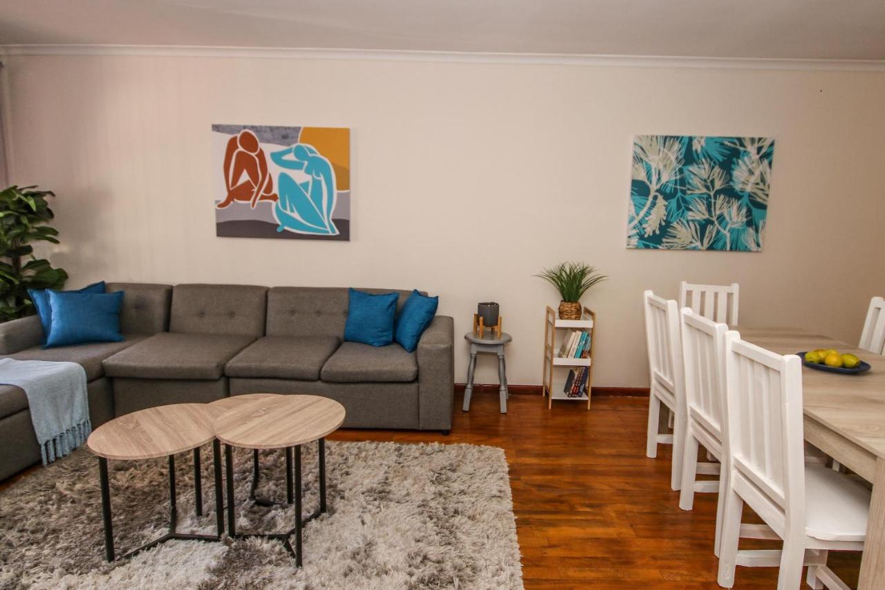 Holiday Home In Sea Point, Fresnaye Cape Town Exterior foto